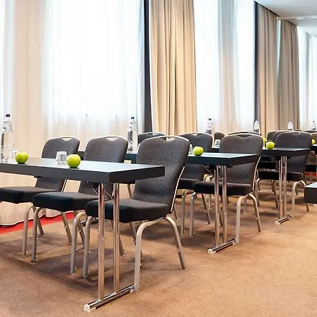 Park By Radisson Centre Midi 3* Bruxelas
