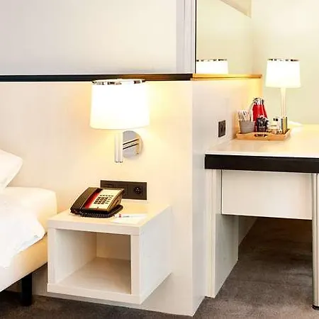 Park By Radisson Centre Midi Hotel Brussels